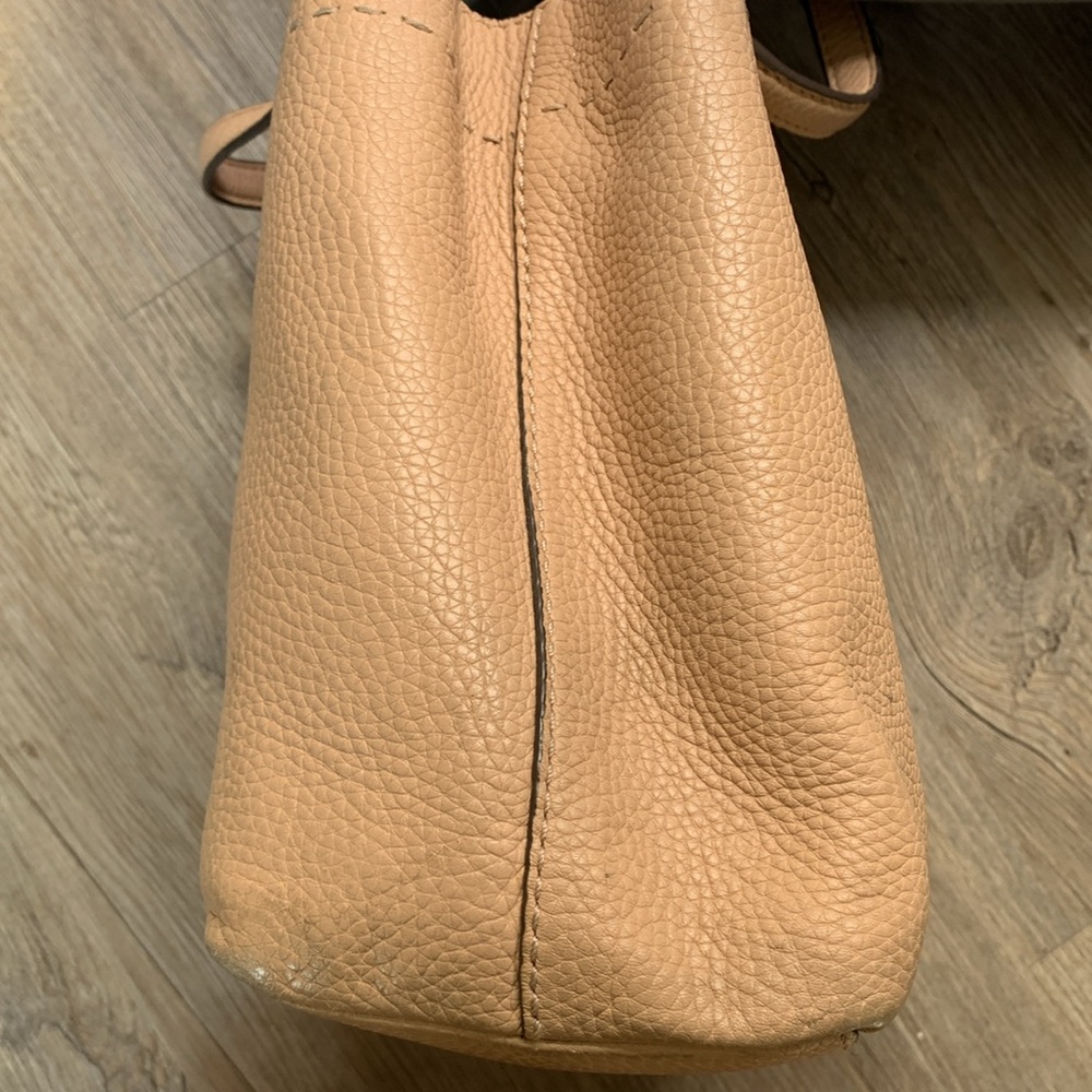 Tory Burch Tan Leather Purse - Picture 7 of 14